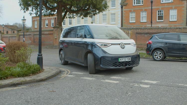Volkswagen ID. BUZZ ESTATE 210kW Style Pro 86kWh 5dr LWB Auto [7 Seat]